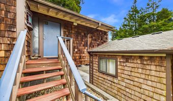380 Granite Ave, Arcata, CA 95521