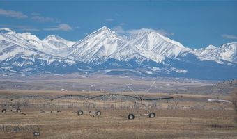 258 A Howie Rd, Big Timber, MT 59011
