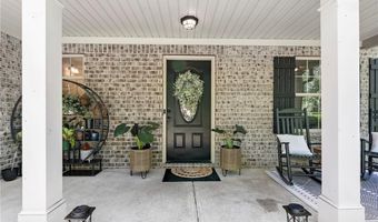165 6th St, Auburn, GA 30011