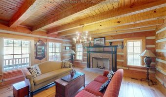 8 Abby Ln, Barboursville, WV 25504