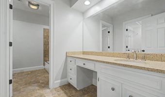 325 Magnolia Lake Ct, Aiken, SC 29803