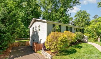 2528 Arnold Dr, Charlotte, NC 28205