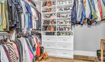 20 Phillip Ln, Arden, NC 28704