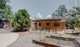 1321 LOBO Pl NE, Albuquerque, NM 87106