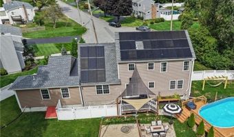 105 Amy Dr, Cranston, RI 02921