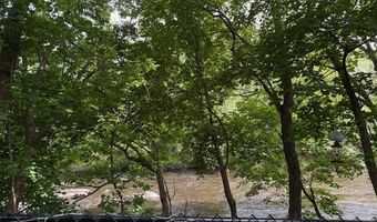 83 Main, Blackstone, MA 01504