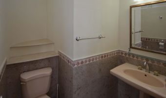 81 Potts Rd, Allentown, NJ 08501