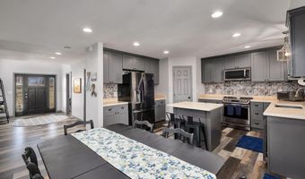 186 LAKE CREEK Dr, Arley, AL 35541