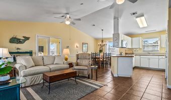 8 Bass St, Alligator Point, FL 32346