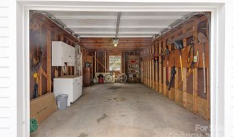 1519 The Plz, Charlotte, NC 28205