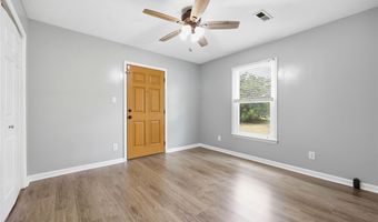 190 Fox Run Ln, Autryville, NC 28318
