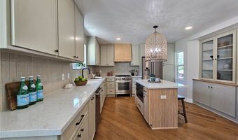 1729 Cabrillo Ave, Alhambra, CA 91803