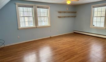 29 Quaker Ln, Barrington, NH 03825