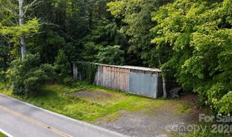 2150 Nc 80 Hwy, Bakersville, NC 28705