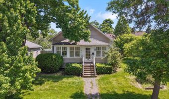 164 7th St, Bangor, ME 04401