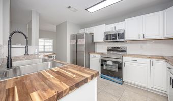 345 Bowen St, Biloxi, MS 39530