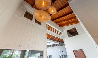 610 Milokai St, Kailua, HI 96734