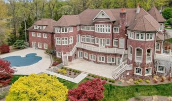 67 Robin Ln, Alpine, NJ 07620