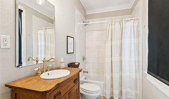 430 LEBEAU St, Arabi, LA 70032