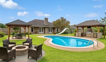 249 SOMERSET St, Laplace, LA 70068