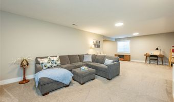 2204 SW Westwood St, Ankeny, IA 50023