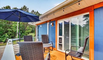 309 Beverly St, Bay St. Louis, MS 39520