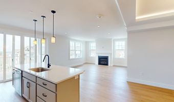 4 Longview Dr 309, Atkinson, NH 03811
