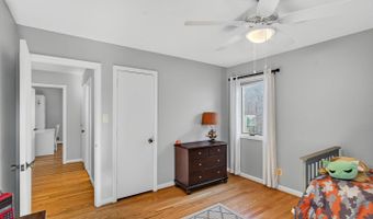 6282 15TH Rd N, Arlington, VA 22205