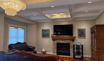 2445 S KENWOOD St, Arlington, VA 22206