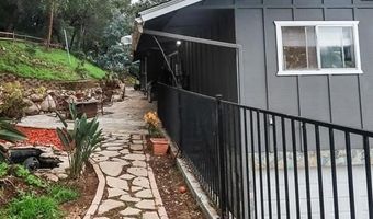 2373 Carroll Ln, Escondido, CA 92027