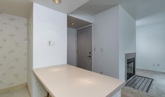 519 D'Onofrio Dr 3, Madison, WI 53719