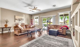 3929 E PEACH TREE Dr, Chandler, AZ 85249