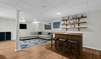 351 Heritage Dr, Addison, MI 48381