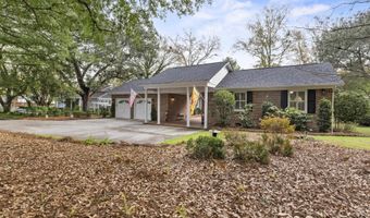 131 Chesnut St, Camden, SC 29020