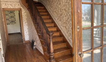 911 Pine St, Atlantic, IA 50022