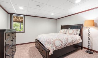 706 23rd St SW, Austin, MN 55912
