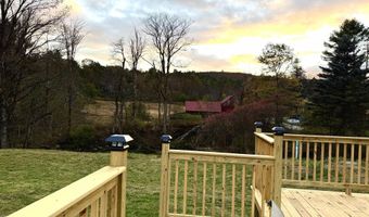 31 Lakota Rd, Barnard, VT 05031