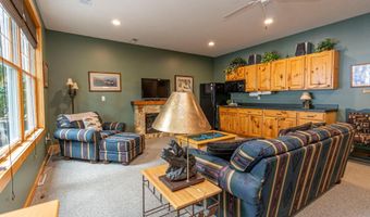 1728 Golden Dr SW, Alexandria, MN 56308