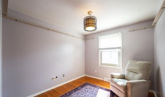 34 Dearborn Dr, East Providence, RI 02915
