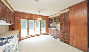 182 Bush Gdns, Alden, NY 14004