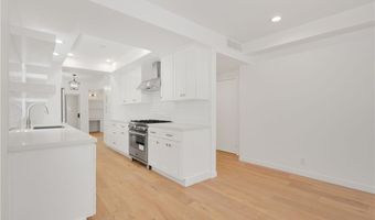 1871 Greenfield Ave 102, Los Angeles, CA 90025