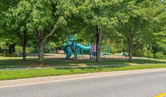 519 LOTHIAN Way 180, Abingdon, MD 21009