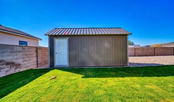 3712 Ederd Dr, Carlsbad, NM 88220
