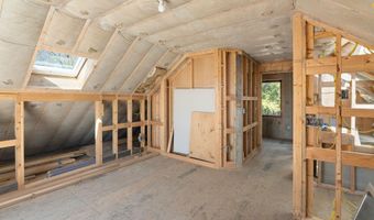 266 Ursa Ridge Rd, Brattleboro, VT 05301