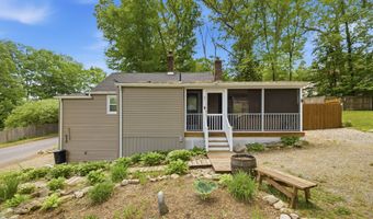 21 Arlington Rd, Coventry, CT 06238