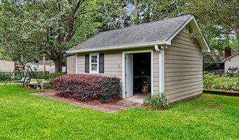 1732 Marbury Ln, Albany, GA 31707