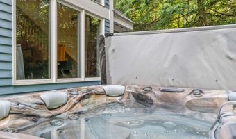 11 Richardson Trl, Campton, NH 03223