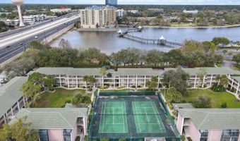 115 OYSTER BAY Cir 320, Altamonte Springs, FL 32701