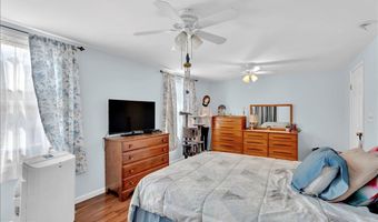 537 3RD St, Atco, NJ 08004