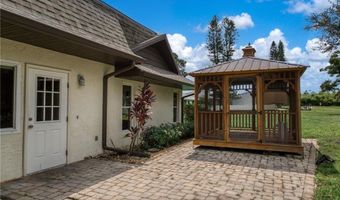 1055 Entrance Rd, Avon Park, FL 33825